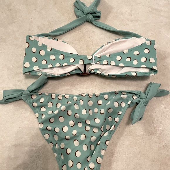 Victoria’s Secret polka dot Bikini size Large top, Small bottoms - Picture 2 of 5